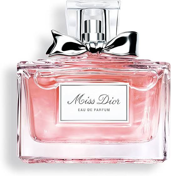DAM#19 INSPIRADO EN: MISS DIOR